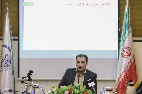 احمد پاکتچی در نشست علمی «ثمره ریشه‌شناسی در فهم معانی قرآن کریم»