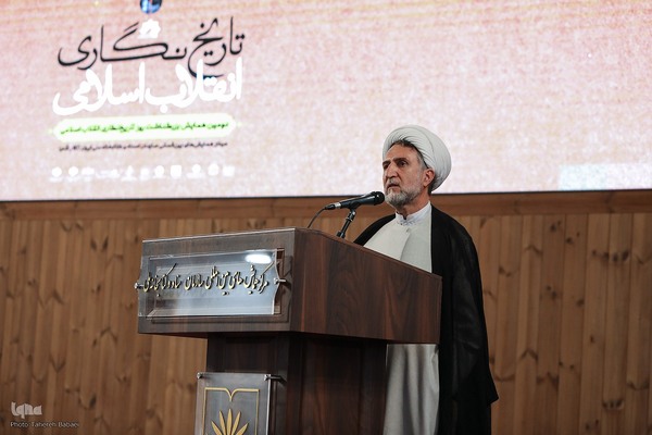 حجت‌الاسلام والمسلمین احمد خزایی، رییس مؤسسه مطالعات و پژوهشهای سیاسی