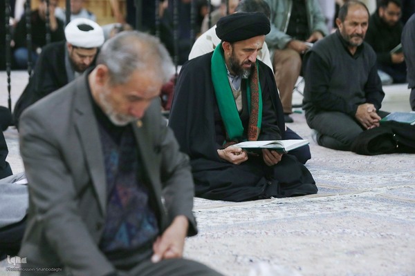 قرائت زیارت جامعه کبیره در حرم حضرت معصومه(س)