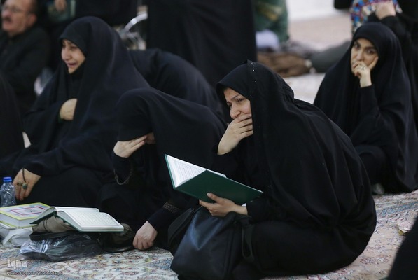 قرائت زیارت جامعه کبیره در حرم حضرت معصومه(س)