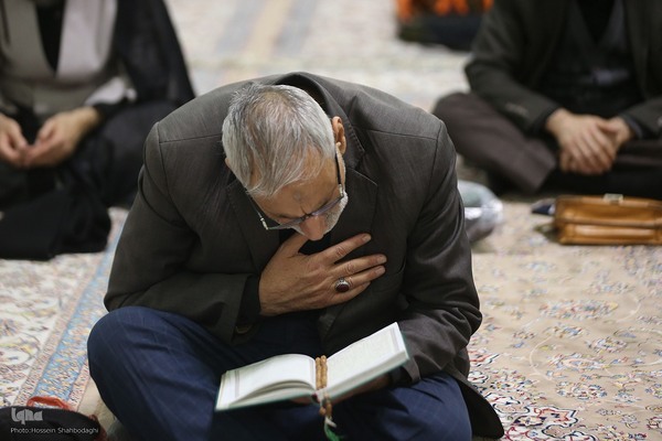 قرائت زیارت جامعه کبیره در حرم حضرت معصومه(س)