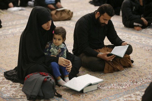 قرائت زیارت جامعه کبیره در حرم حضرت معصومه(س)