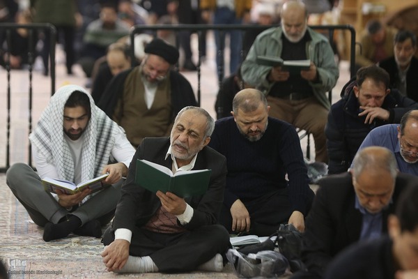 قرائت زیارت جامعه کبیره در حرم حضرت معصومه(س)