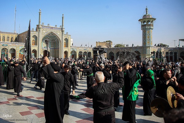 دسته های عزاداری در سوگ شهادت امام هادی(ع)