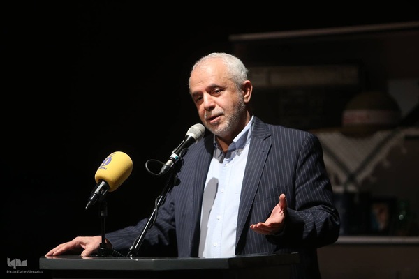 مراسم رونمایی از فرهنگنامه «اسارت و آزادگان»