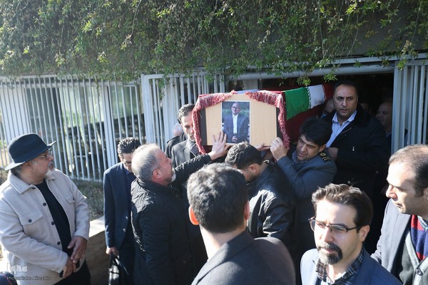 تشییع پیکر زنده یاد کریم مجتهدی