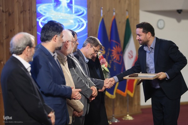 اختتامیه چهاردهمین جشنواره ملّی پژوهش و فناوری سازمان اسناد و کتابخانه ملّی ایران