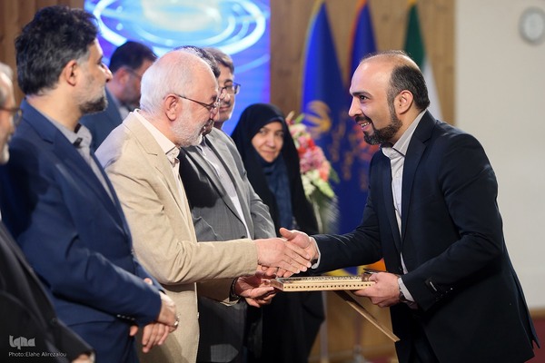 اختتامیه چهاردهمین جشنواره ملّی پژوهش و فناوری سازمان اسناد و کتابخانه ملّی ایران