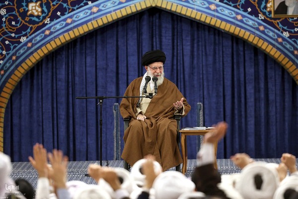 دیدار ائمه جمعه سراسر کشور با رهبر انقلاب