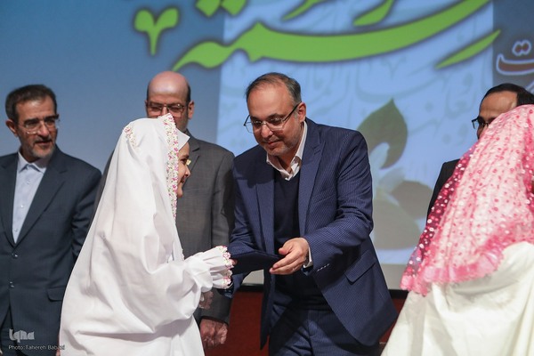 جشن بزرگداشت مقام زن ویژه بانوان جهادگر جهاددانشگاهی