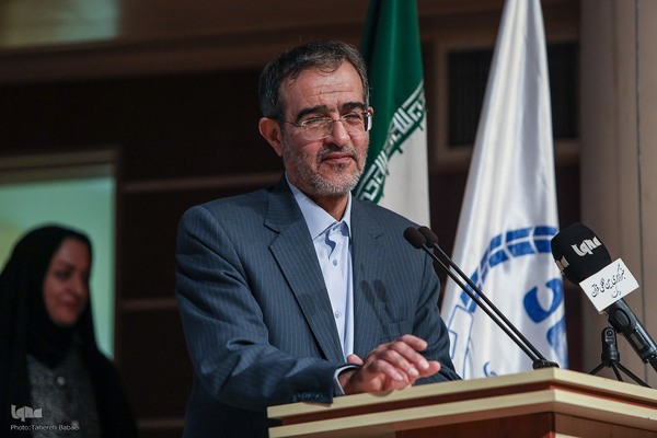 دکتر علی منتظری