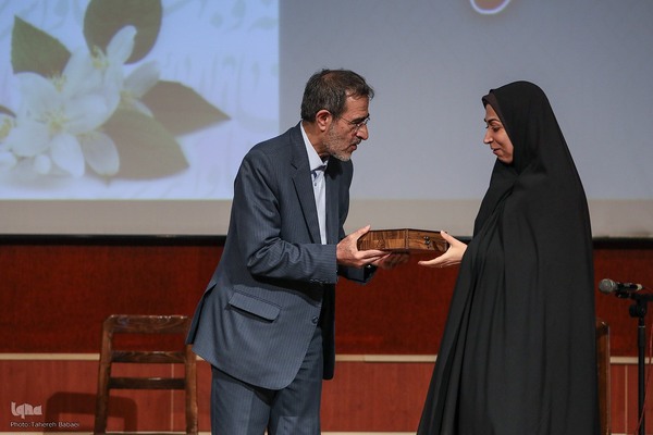 جشن بزرگداشت مقام زن ویژه بانوان جهادگر جهاددانشگاهی