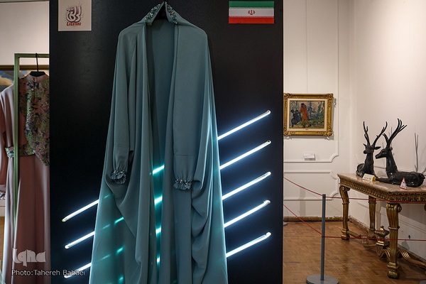 دوازدهمین جشنواره مد و لباس فجر