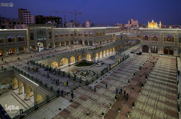 سفره ضیافت در شب ولادت امیرالمومنین (ع)