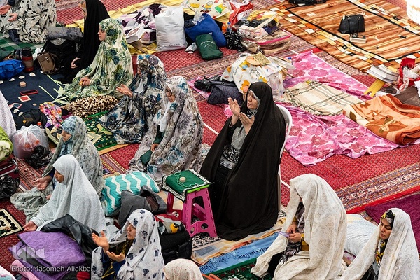مراسم اعتکاف در مسجد جامع رجایی شهر کرج