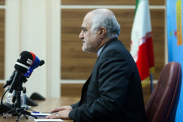 عبدالله سهرابی، رئیس کمیته ارتباطات بین‌الملل ستاد مرکزی دهه فجر