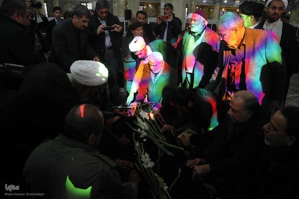 تشییع آیت الله شیخ عبدالنبی نمازی در قم