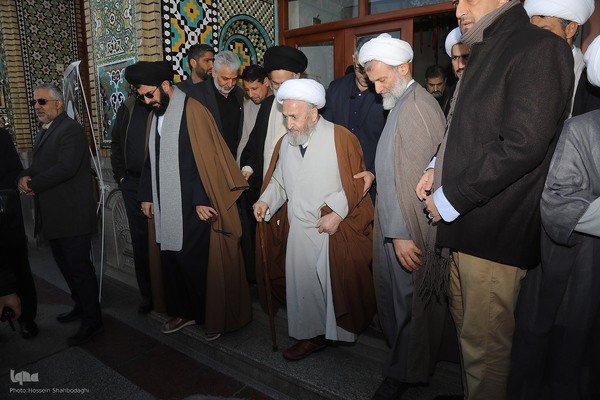 تشییع آیت الله شیخ عبدالنبی نمازی در قم