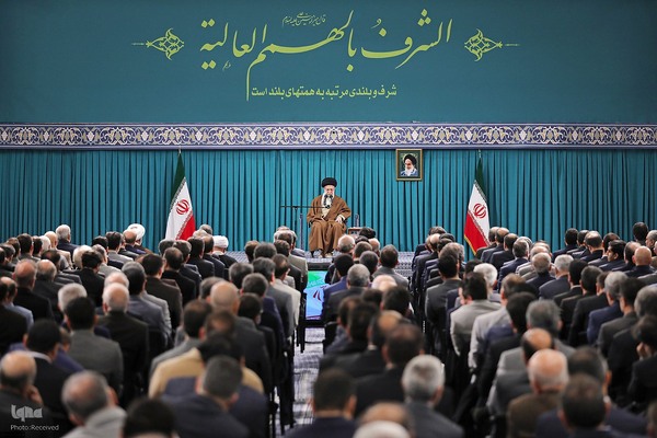 دیدار تولیدکنندگان و فعالان اقتصادی