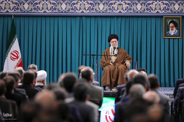 دیدار تولیدکنندگان و فعالان اقتصادی