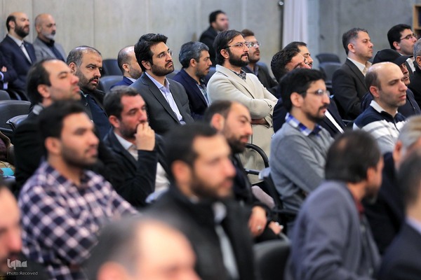 دیدار تولیدکنندگان و فعالان اقتصادی