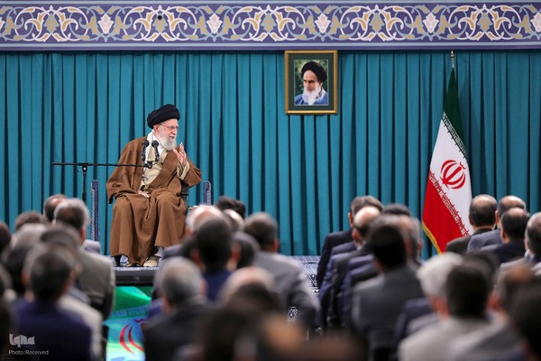 دیدار تولیدکنندگان و فعالان اقتصادی