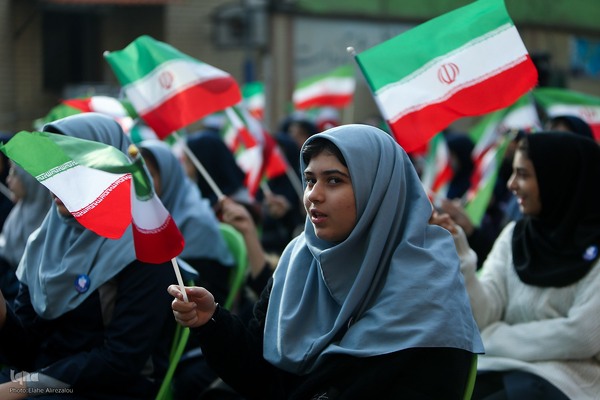 آیین نواختن گلبانگ انقلاب اسلامی