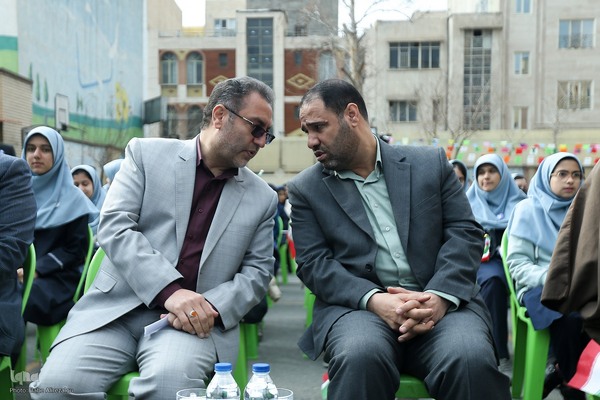 آیین نواختن گلبانگ انقلاب اسلامی