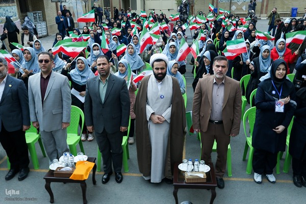 آیین نواختن گلبانگ انقلاب اسلامی