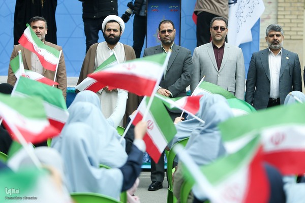 آیین نواختن گلبانگ انقلاب اسلامی