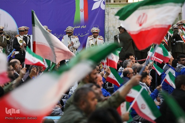 مراسم سالروز گرامیداشت ورود امام خمینی(ره) به میهن اسلامی