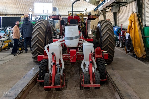 بازدید دانشجویان دانشگاه تهران از مؤسسات تحقیقات کشاورزی کرج‎