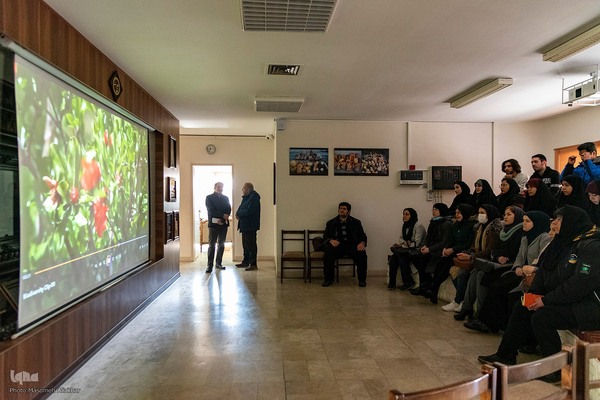 بازدید دانشجویان دانشگاه تهران از مؤسسات تحقیقات کشاورزی کرج‎