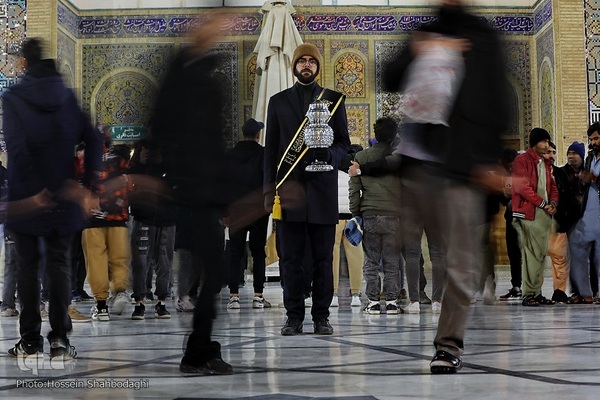 حال و هوای حرم بی بی حضرت معصومه(س) در شب شهادت پدر بزرگوارشان