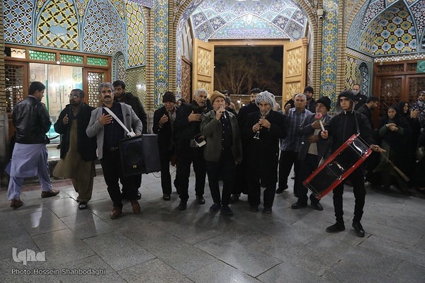 حال و هوای حرم بی بی حضرت معصومه(س) در شب شهادت پدر بزرگوارشان