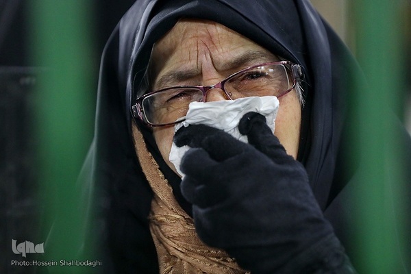 حال و هوای حرم بی بی حضرت معصومه(س) در شب شهادت پدر بزرگوارشان