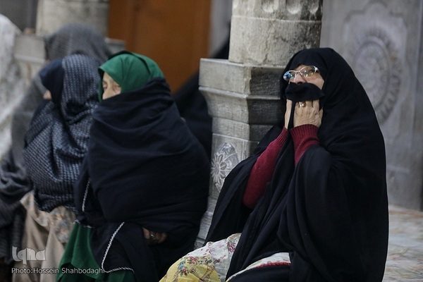 حال و هوای حرم بی بی حضرت معصومه(س) در شب شهادت پدر بزرگوارشان