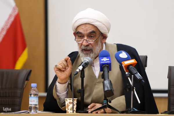 نشست تخصصی «انقلاب، جهاد و مقاومت و عزت بین‌المللی»