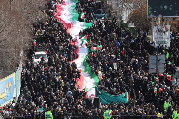 راهپیمایی 22 بهمن در تبریز