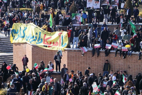 راهپیمایی 22 بهمن در همدان