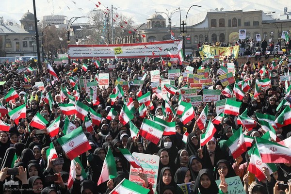 راهپیمایی 22 بهمن در همدان