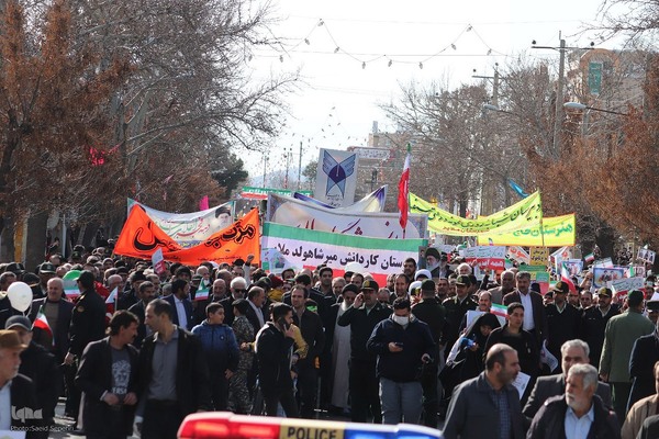 راهپیمایی 22 بهمن در همدان