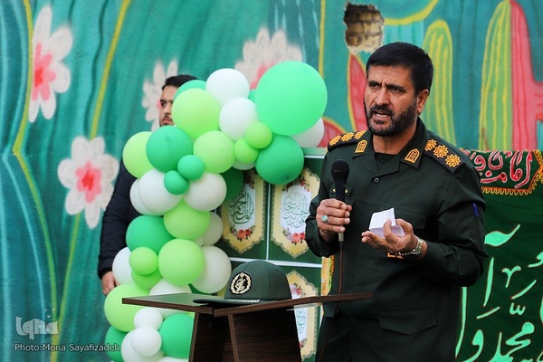 پخت کیک 14 متری به مناسبت میلاد امام حسین(ع) در اهواز