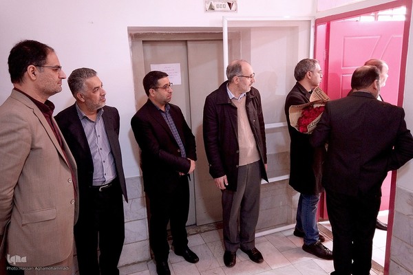 دیدار رییس جهاد دانشگاهی با جانبازان آسایشگاه ثارالله