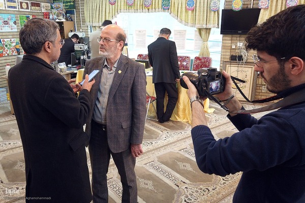 دیدار رییس جهاد دانشگاهی با جانبازان آسایشگاه ثارالله