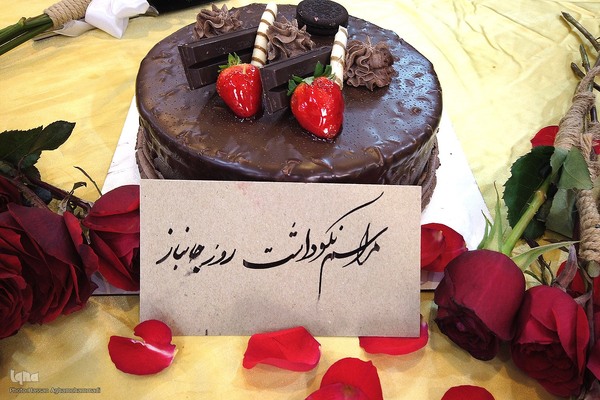 دیدار رییس جهاد دانشگاهی با جانبازان آسایشگاه ثارالله