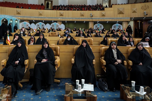 روز اول مسابقات قرآن بخش بانوان