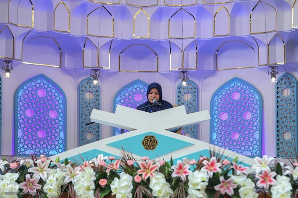 روز اول مسابقات قرآن بخش بانوان