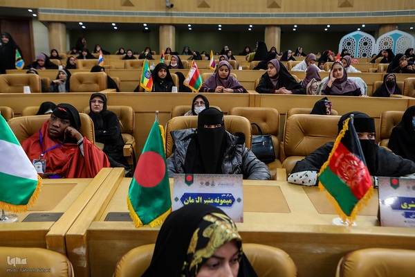 روز اول مسابقات قرآن بخش بانوان