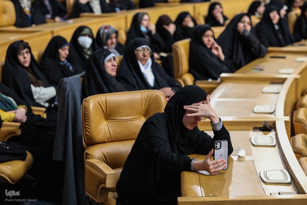 روز اول مسابقات قرآن بخش بانوان